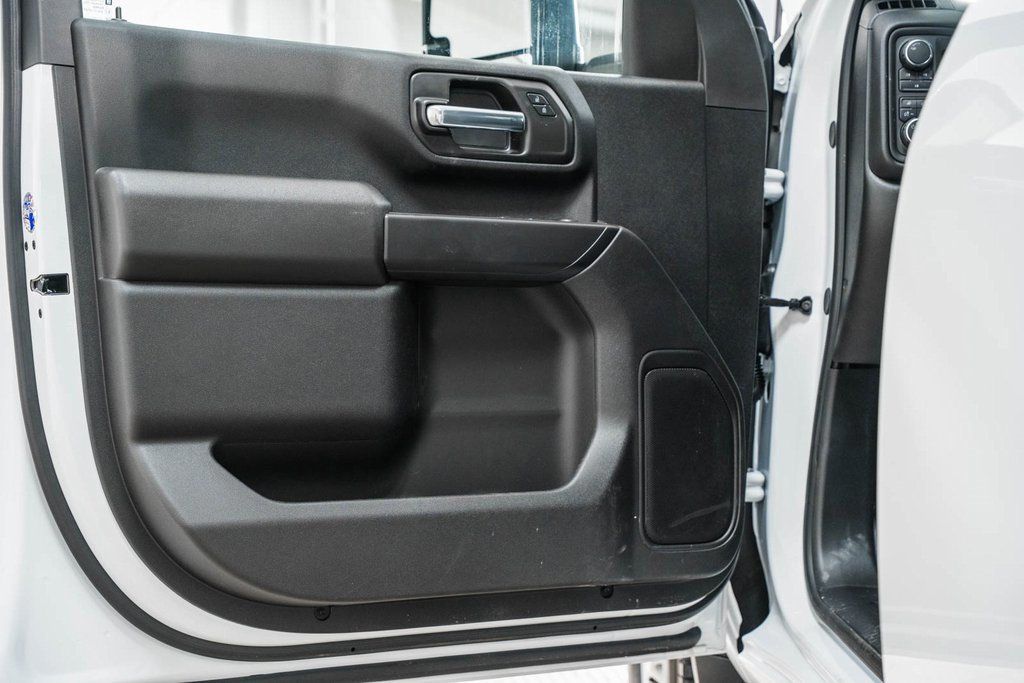 2025 Chevrolet Silverado 3500 HD WT - 22954951 - 36