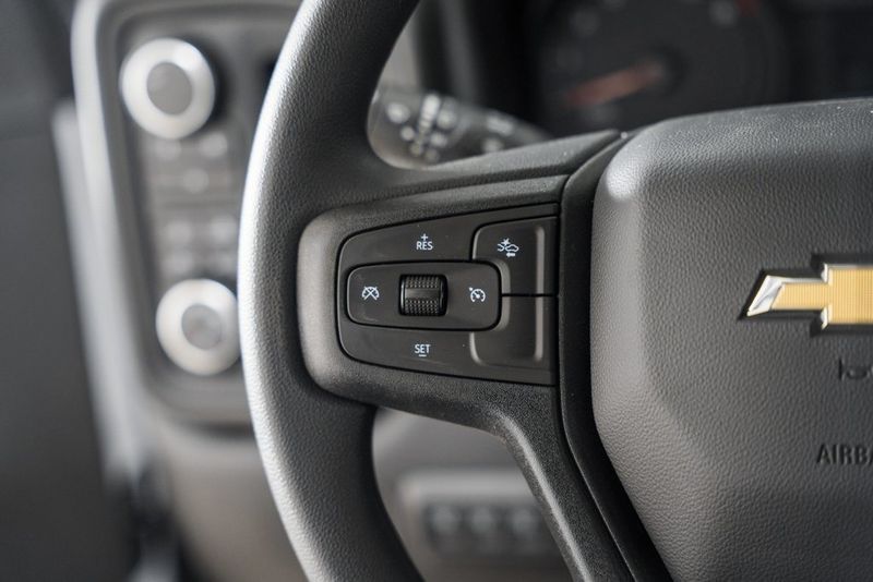 2025 Chevrolet Silverado 3500 HD WT - 22974748 - 36