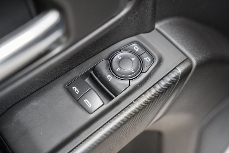 2025 Chevrolet Silverado 3500 HD WT - 22974748 - 40