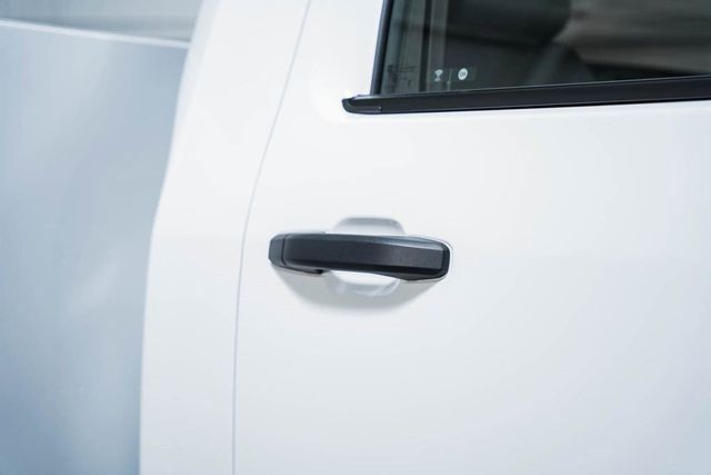 2025 Chevrolet Silverado 3500 HD Chassis Cab Work Truck - 22868323 - 17