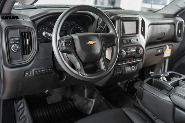 2025 Chevrolet Silverado 3500 HD Chassis Cab Work Truck - 22868323 - 33
