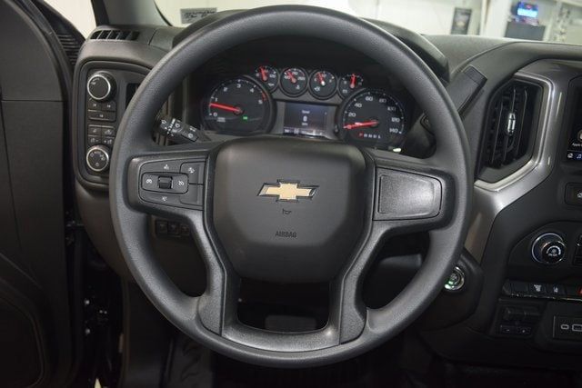 2025 Chevrolet Silverado 3500 HD Chassis Cab Work Truck - 22868324 - 37