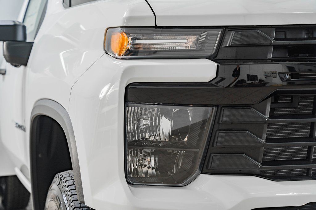 2025 Chevrolet Silverado 3500 HD Chassis Cab Work Truck - 22868325 - 8