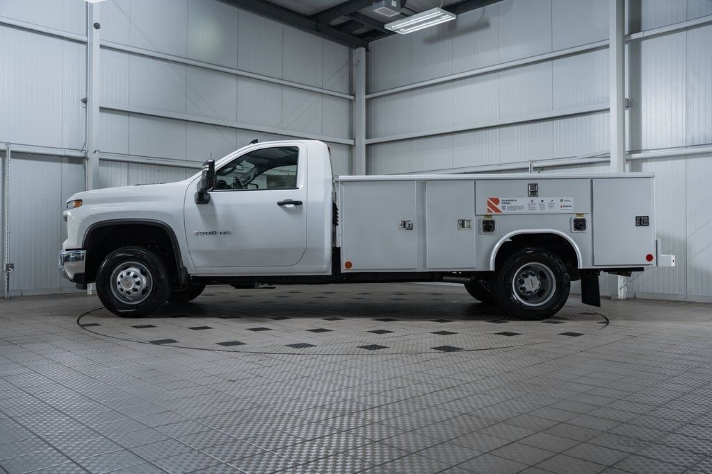 2025 Chevrolet Silverado 3500 HD Chassis Cab Work Truck - 22868329 - 3