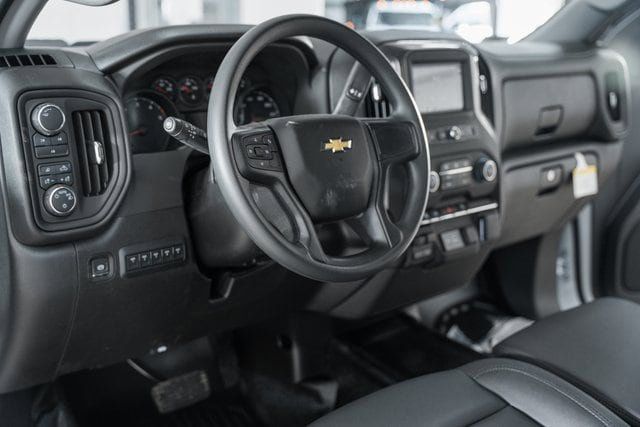 2025 Chevrolet Silverado 3500 HD Chassis Cab Work Truck - 22868330 - 19