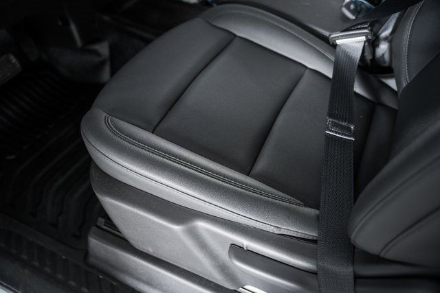 2025 Chevrolet Silverado 3500 HD Chassis Cab Work Truck - 22868330 - 25