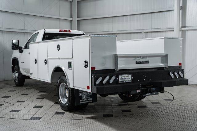 2025 Chevrolet Silverado 3500 HD Chassis Cab Work Truck - 22868330 - 4