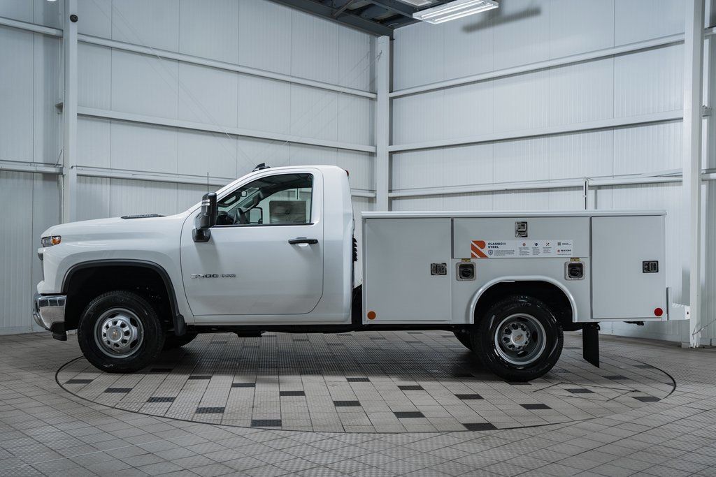 2025 Chevrolet Silverado 3500 HD Chassis Cab Work Truck - 22868336 - 3