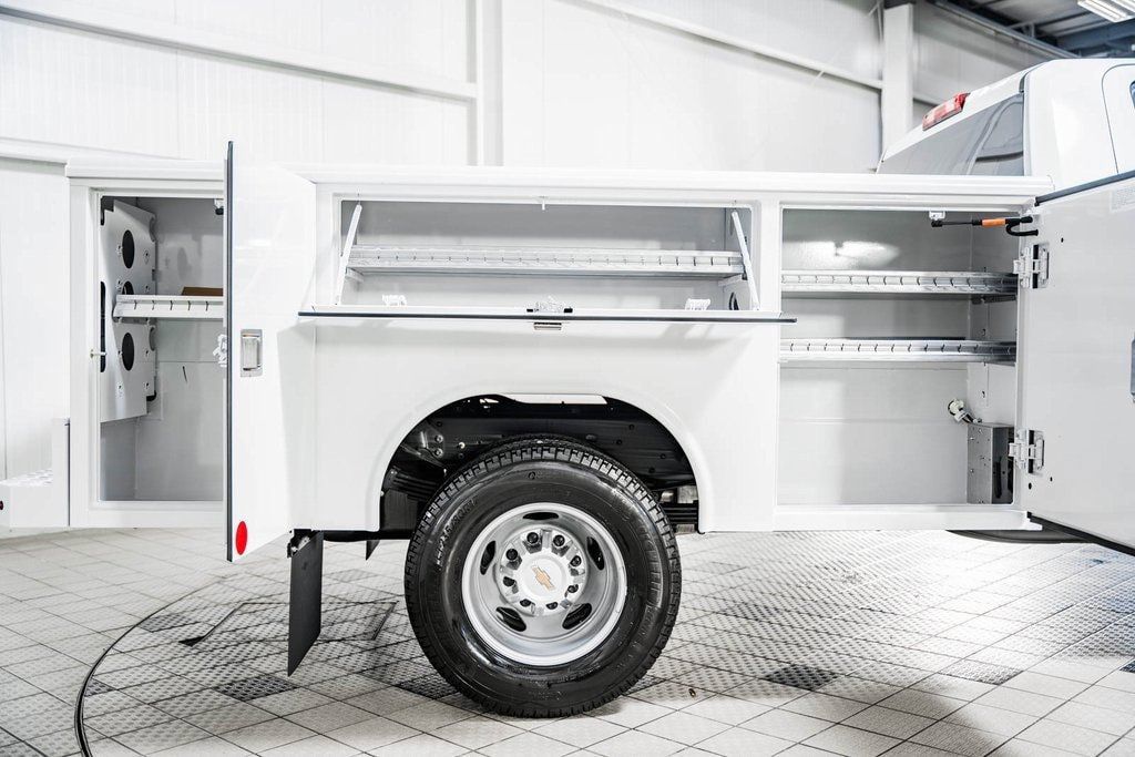 2025 Chevrolet Silverado 3500 HD Chassis Cab Work Truck - 22868337 - 18