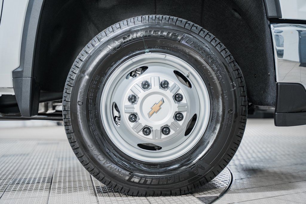 2025 Chevrolet Silverado 3500 HD Chassis Cab Work Truck - 22868338 - 14