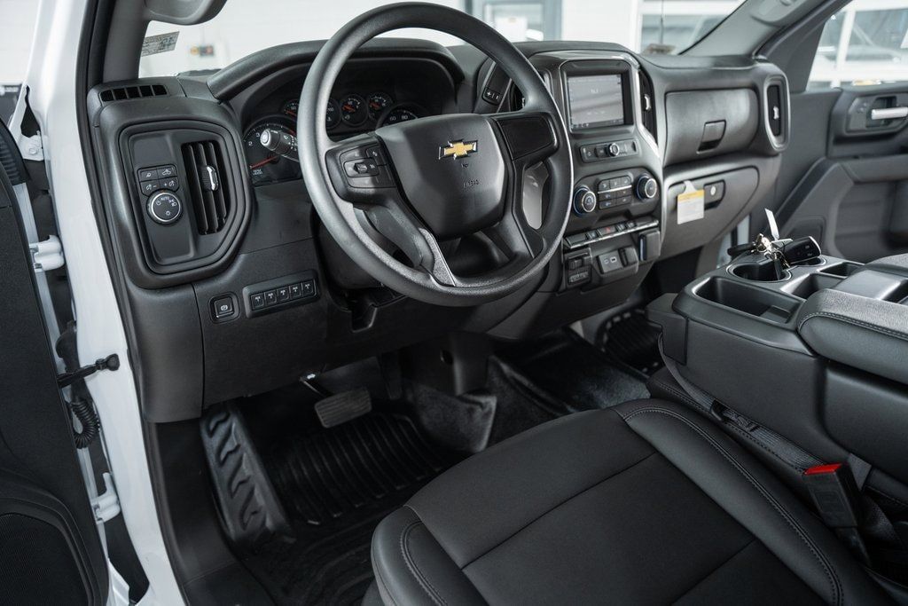 2025 Chevrolet Silverado 3500 HD Chassis Cab Work Truck - 22868338 - 22