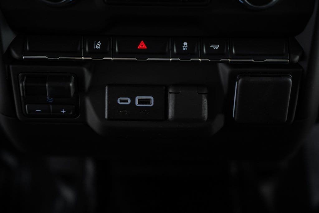 2025 Chevrolet Silverado 3500 HD Chassis Cab Work Truck - 22868338 - 27