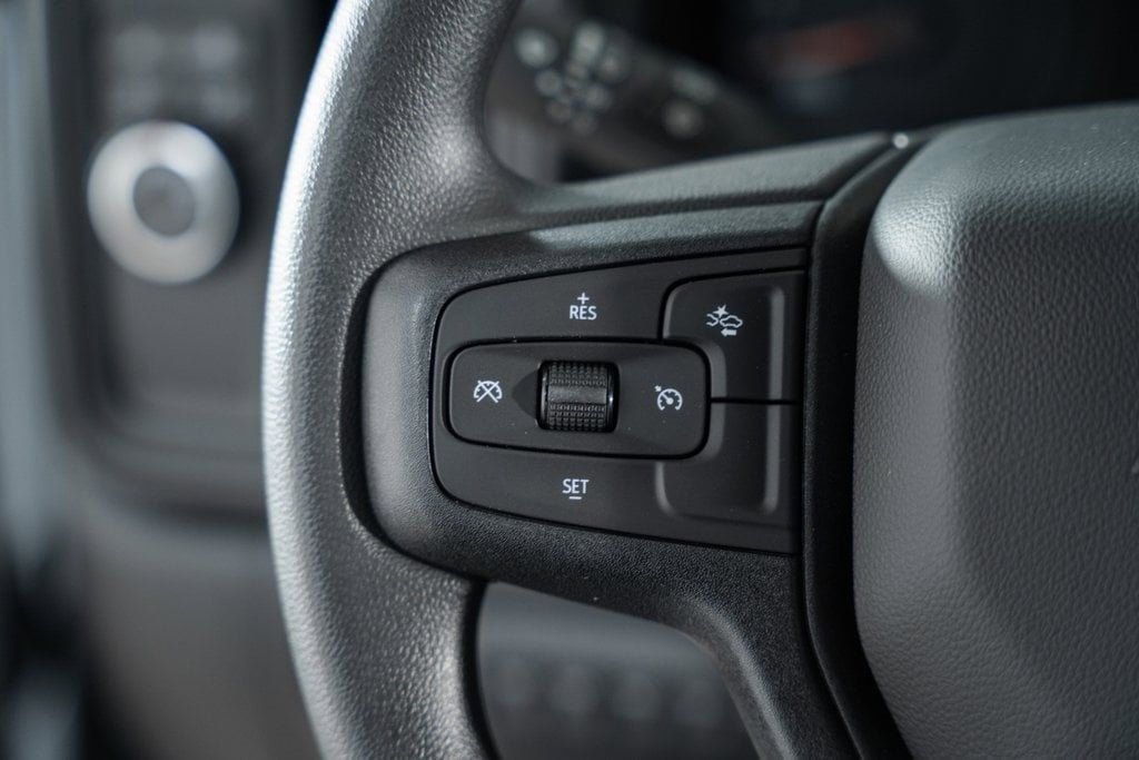 2025 Chevrolet Silverado 3500 HD Chassis Cab Work Truck - 22868338 - 30