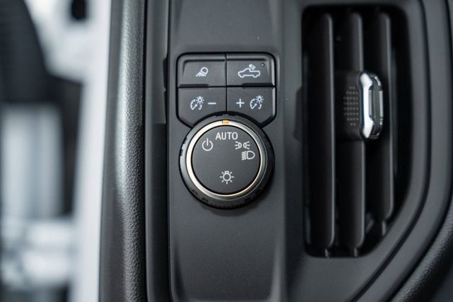 2025 Chevrolet Silverado 3500 HD Chassis Cab Work Truck - 22868338 - 38