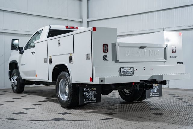 2025 Chevrolet Silverado 3500 HD Chassis Cab Work Truck - 22868338 - 4