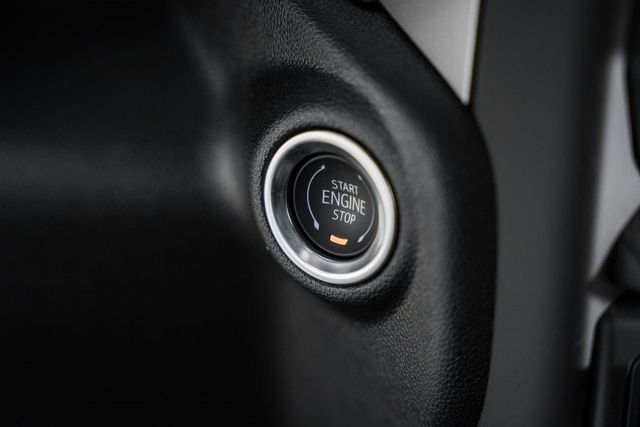 2025 Chevrolet Silverado 3500 HD Chassis Cab Work Truck - 22868340 - 25