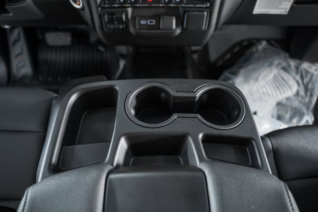 2025 Chevrolet Silverado 3500 HD Chassis Cab Work Truck - 22868340 - 29