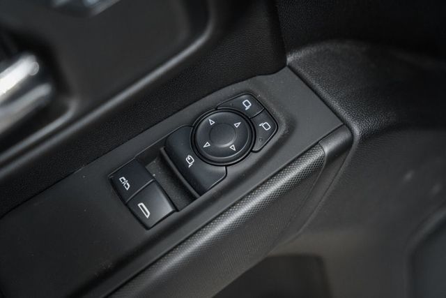 2025 Chevrolet Silverado 3500 HD Chassis Cab Work Truck - 22868340 - 33