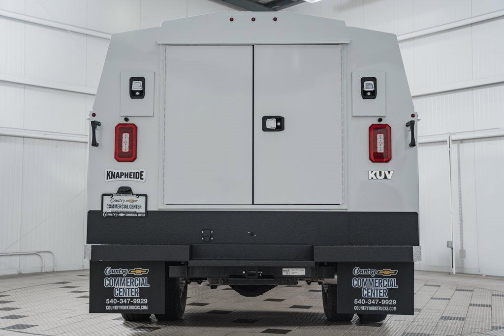 2025 Chevrolet Silverado 3500 HD Chassis Cab Work Truck - 22868340 - 5