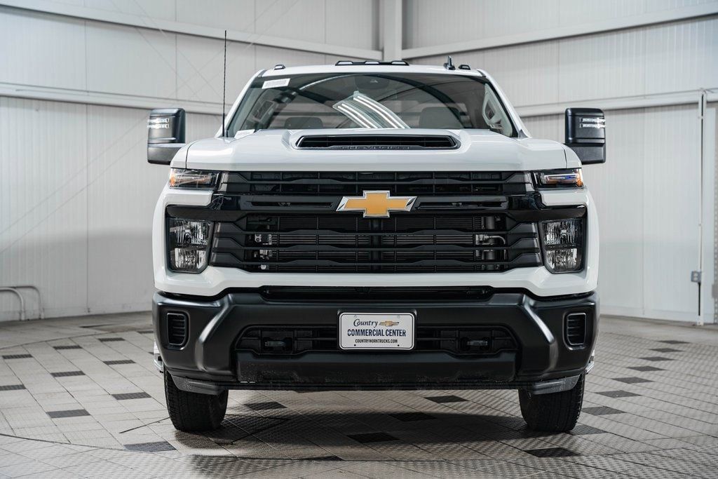 2025 Chevrolet Silverado 3500 HD Chassis Cab Work Truck - 22868341 - 1