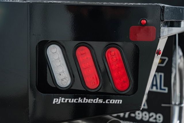 2025 Chevrolet Silverado 3500 HD Chassis Cab Work Truck - 22868341 - 22