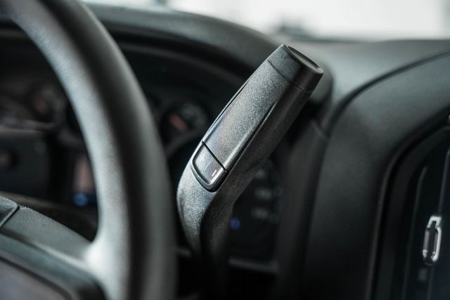 2025 Chevrolet Silverado 3500 HD Chassis Cab Work Truck - 22868341 - 33