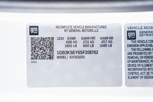 2025 Chevrolet Silverado 3500 HD Chassis Cab Work Truck - 22868341 - 41