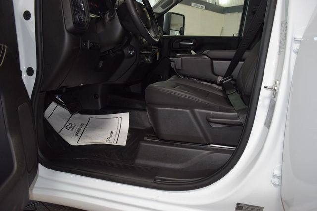 2025 Chevrolet Silverado 3500 HD Chassis Cab Work Truck - 22868343 - 41