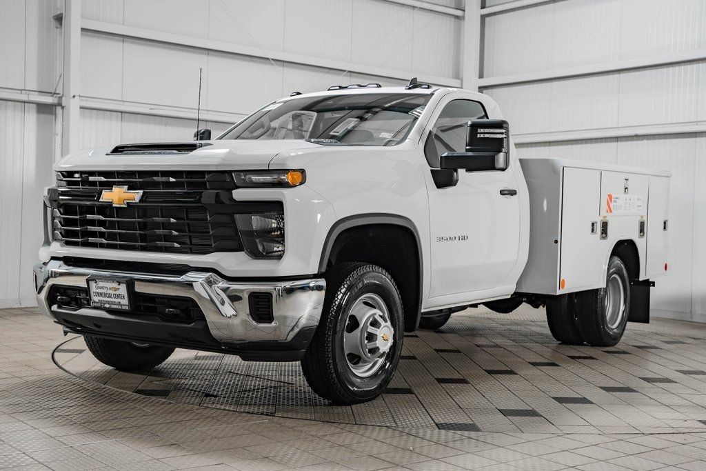 2025 Chevrolet Silverado 3500 HD Chassis Cab Work Truck - 22868347 - 2
