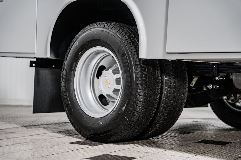 2025 Chevrolet Silverado 3500 HD Chassis Cab Work Truck - 22868348 - 20