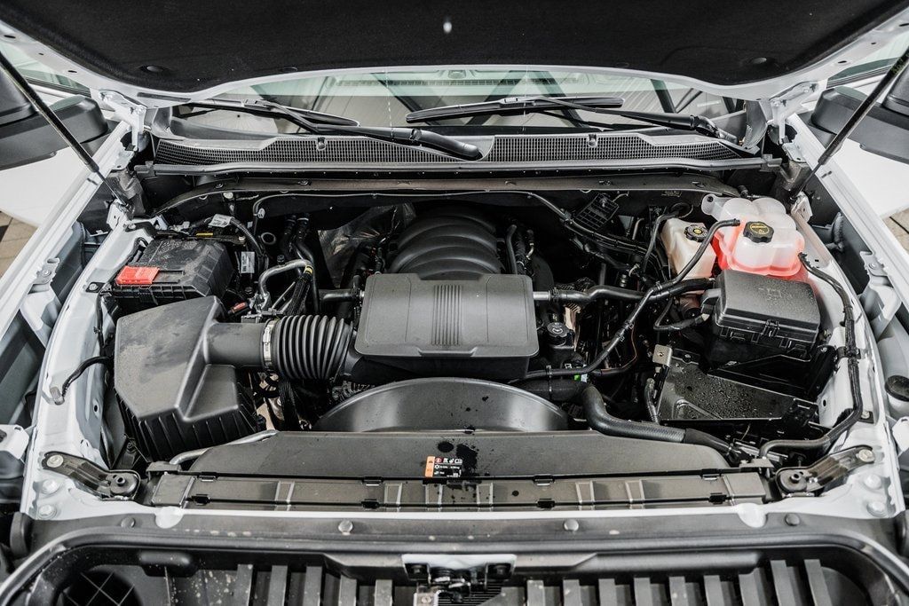 2025 Chevrolet Silverado 3500 HD Chassis Cab Work Truck - 22868348 - 29