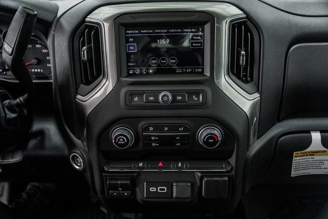 2025 Chevrolet Silverado 3500 HD Chassis Cab Work Truck - 22868348 - 32