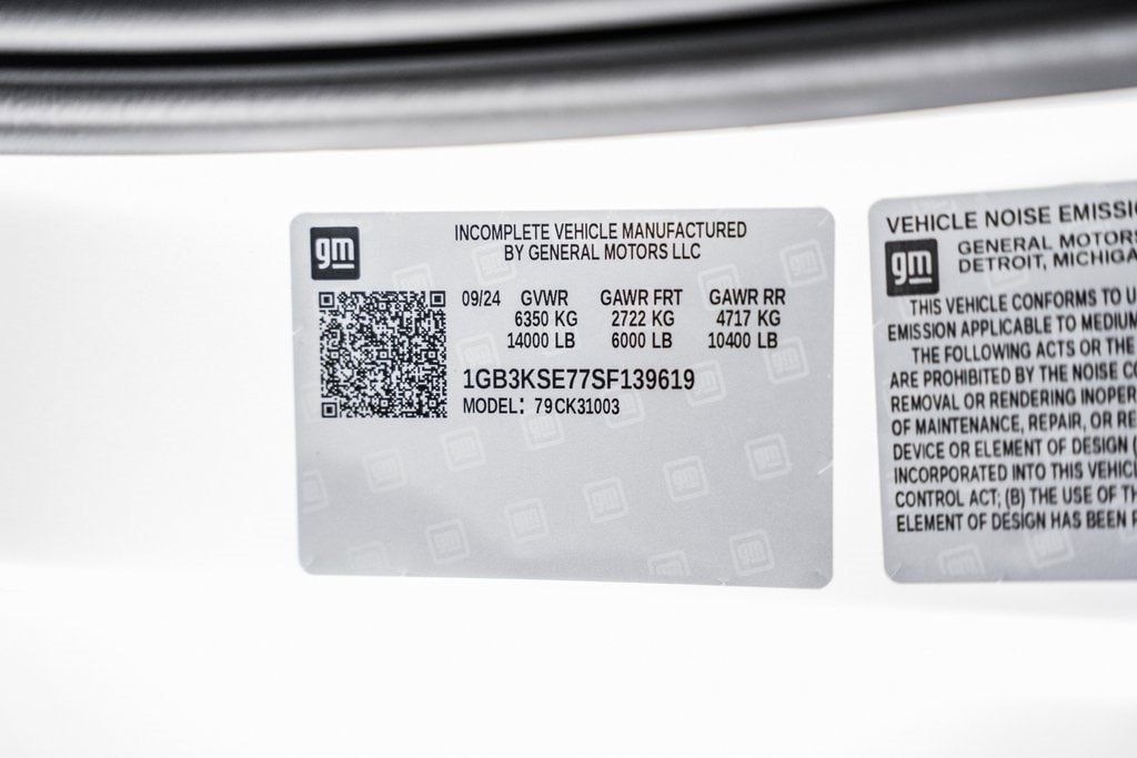 2025 Chevrolet Silverado 3500 HD Chassis Cab Work Truck - 22868348 - 45