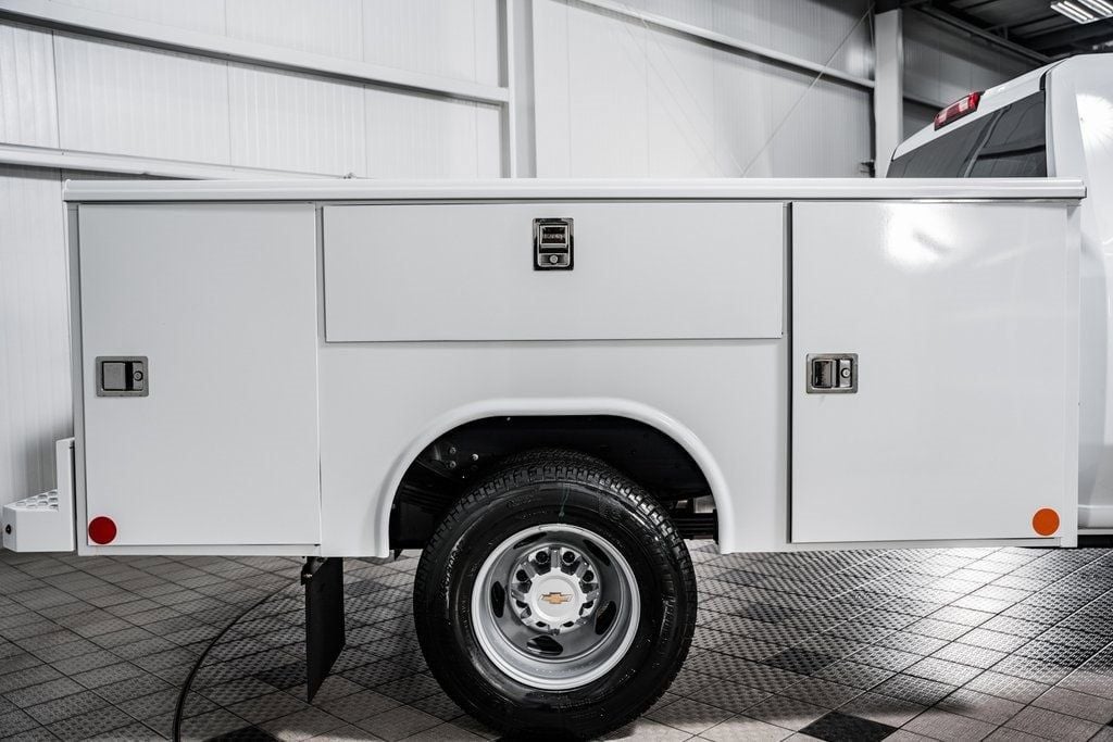 2025 Chevrolet Silverado 3500 HD Chassis Cab Work Truck - 22868350 - 26