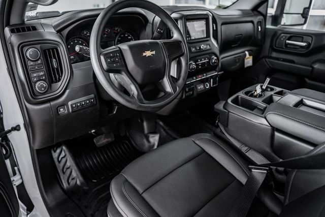 2025 Chevrolet Silverado 3500 HD Chassis Cab Work Truck - 22868350 - 30