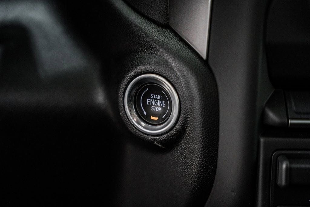 2025 Chevrolet Silverado 3500 HD Chassis Cab Work Truck - 22868350 - 34