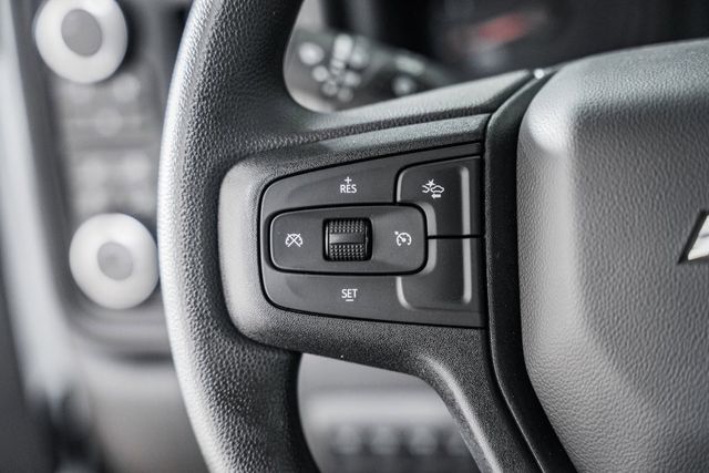 2025 Chevrolet Silverado 3500 HD Chassis Cab Work Truck - 22868350 - 35