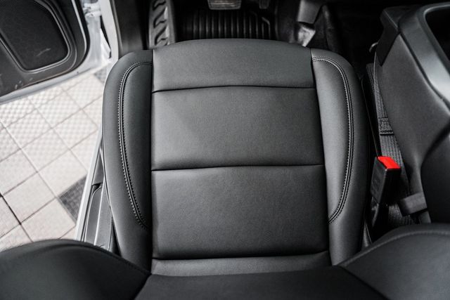 2025 Chevrolet Silverado 3500 HD Chassis Cab Work Truck - 22868350 - 37