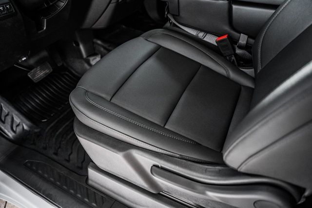 2025 Chevrolet Silverado 3500 HD Chassis Cab Work Truck - 22868350 - 38