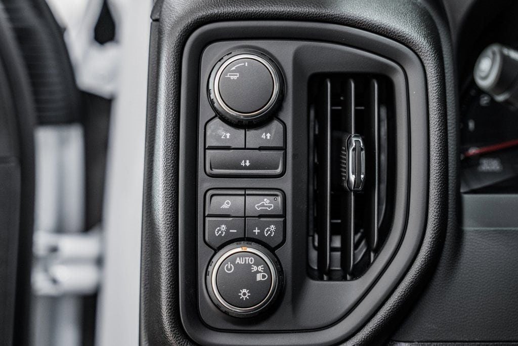 2025 Chevrolet Silverado 3500 HD Chassis Cab Work Truck - 22868350 - 42