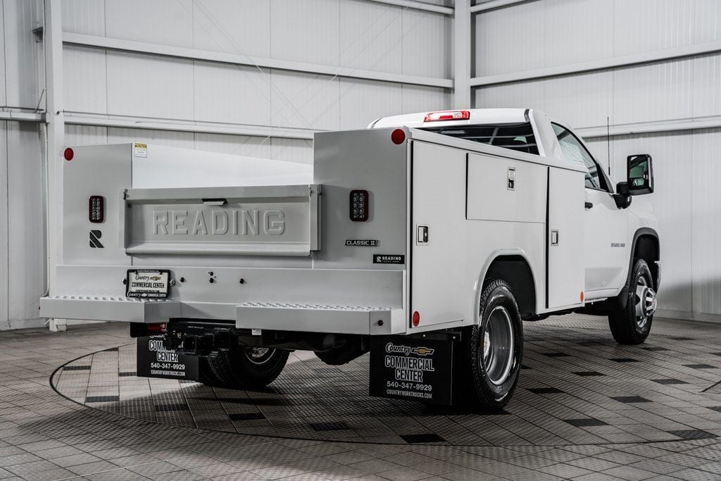 2025 Chevrolet Silverado 3500 HD Chassis Cab Work Truck - 22868350 - 8