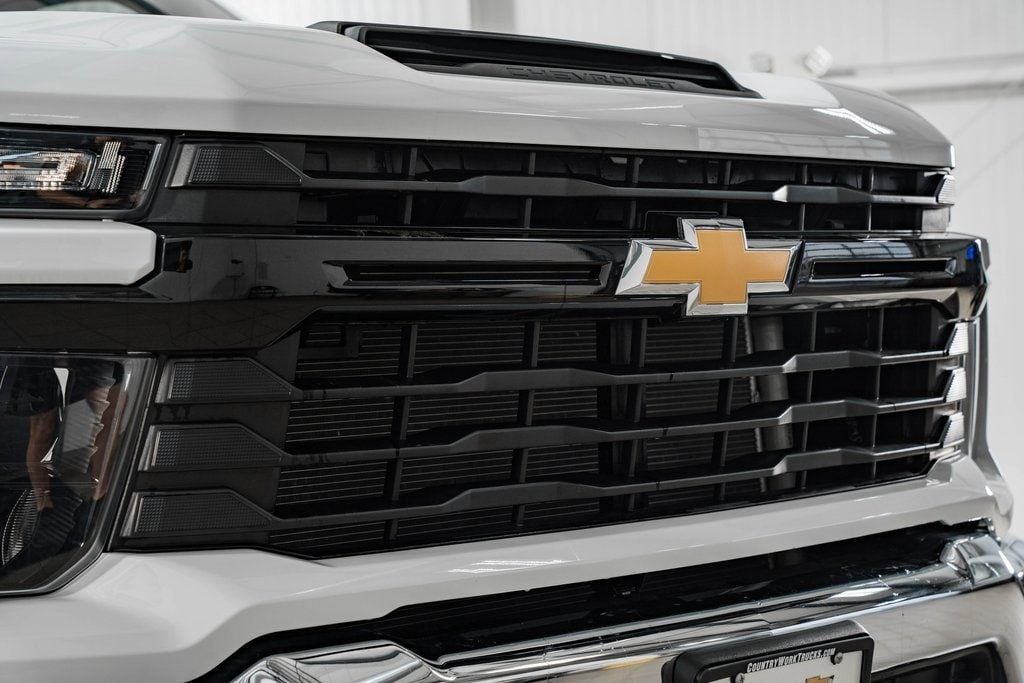 2025 Chevrolet Silverado 3500 HD Chassis Cab Work Truck - 22868351 - 9