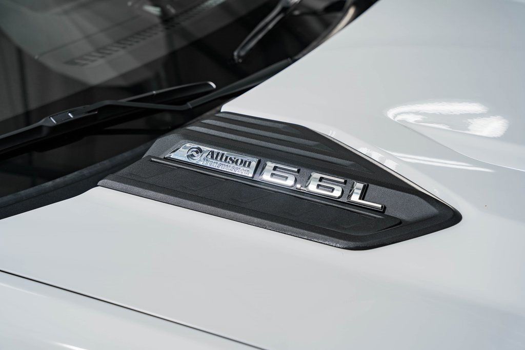 2025 Chevrolet Silverado 3500 HD Chassis Cab Work Truck - 22868351 - 11