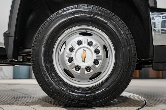 2025 Chevrolet Silverado 3500 HD Chassis Cab Work Truck - 22868351 - 15