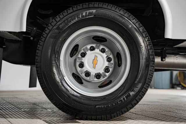 2025 Chevrolet Silverado 3500 HD Chassis Cab Work Truck - 22868351 - 17