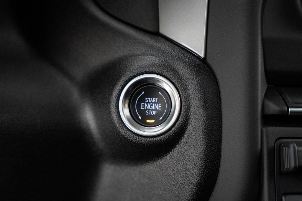 2025 Chevrolet Silverado 3500 HD Chassis Cab Work Truck - 22868351 - 29