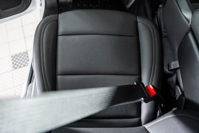 2025 Chevrolet Silverado 3500 HD Chassis Cab Work Truck - 22868351 - 32