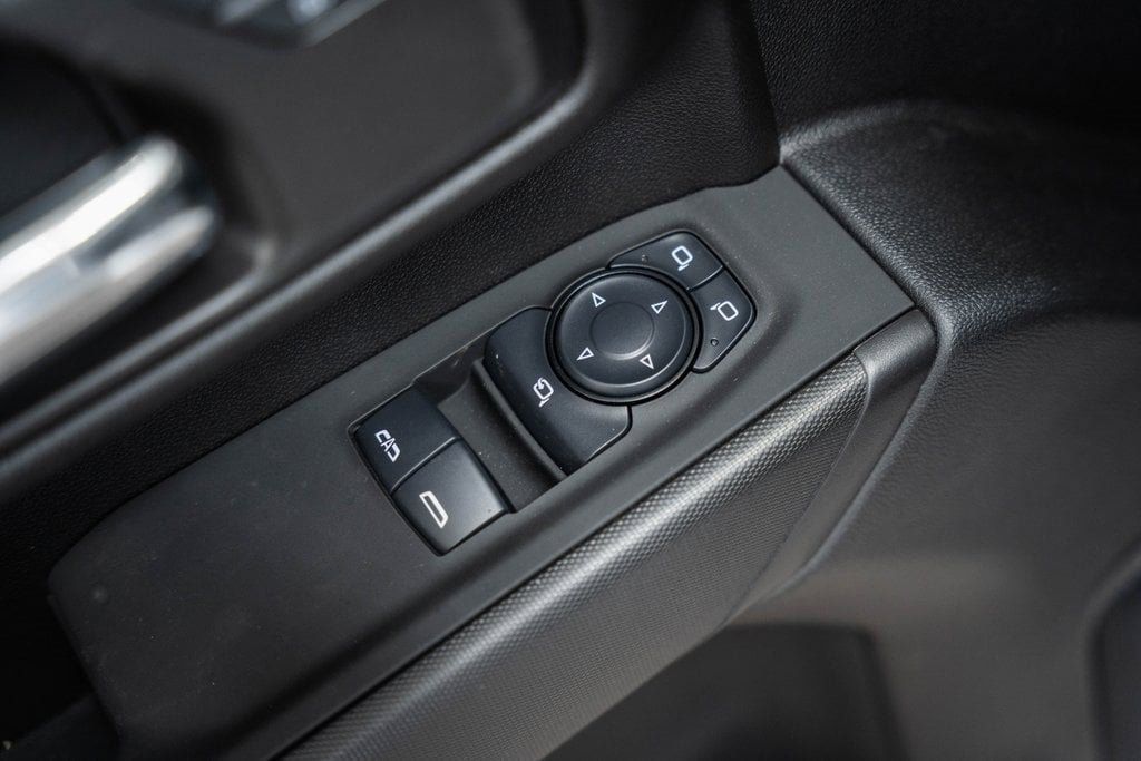 2025 Chevrolet Silverado 3500 HD Chassis Cab Work Truck - 22868351 - 36