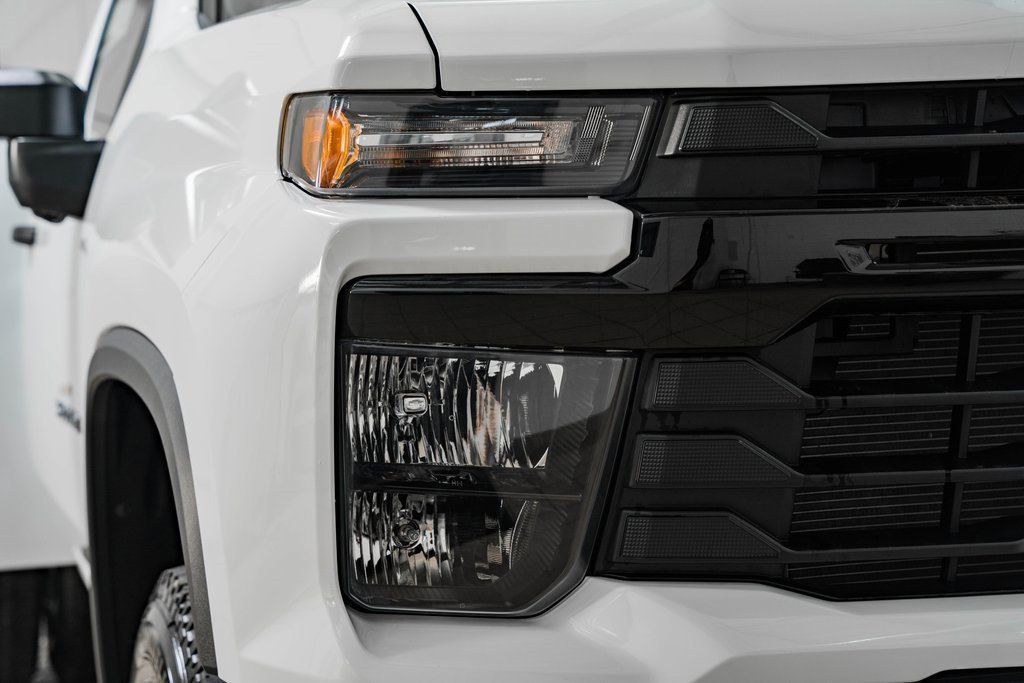 2025 Chevrolet Silverado 3500 HD Chassis Cab Work Truck - 22868351 - 8