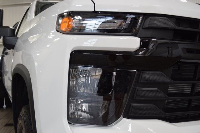 2025 Chevrolet Silverado 3500 HD Chassis Cab Work Truck - 22868358 - 9
